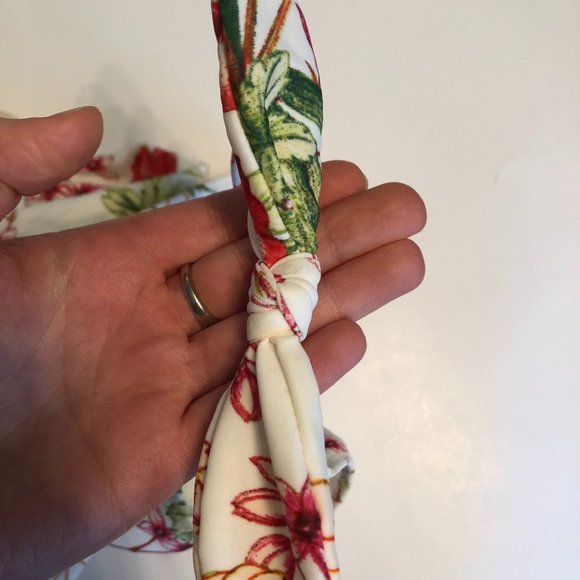 NWOT Forever21 Tropical One-Piece - Size S - Picture 7 of 7